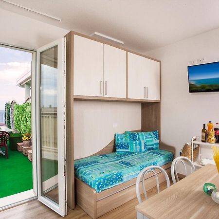 Beach Residence Gabicce Mare Extérieur photo