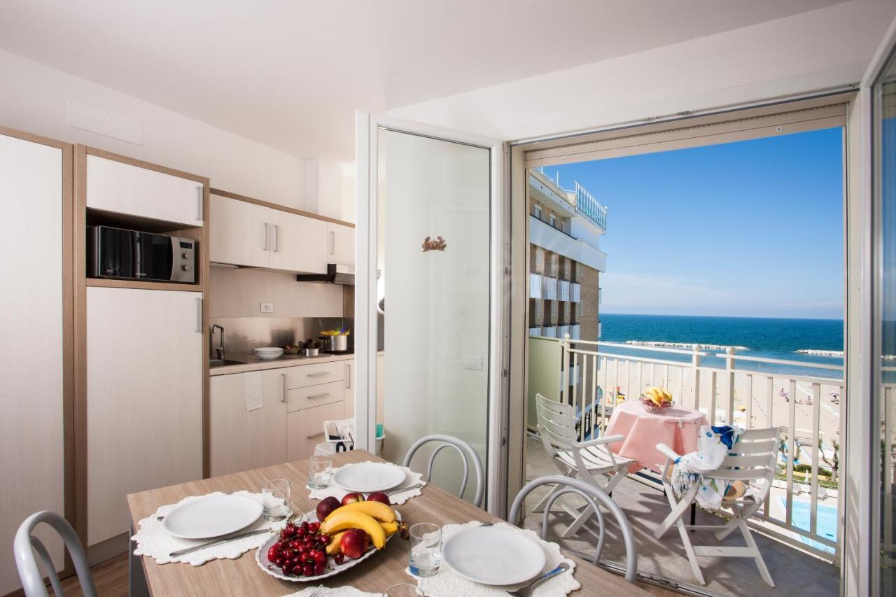Beach Residence Gabicce Mare Extérieur photo