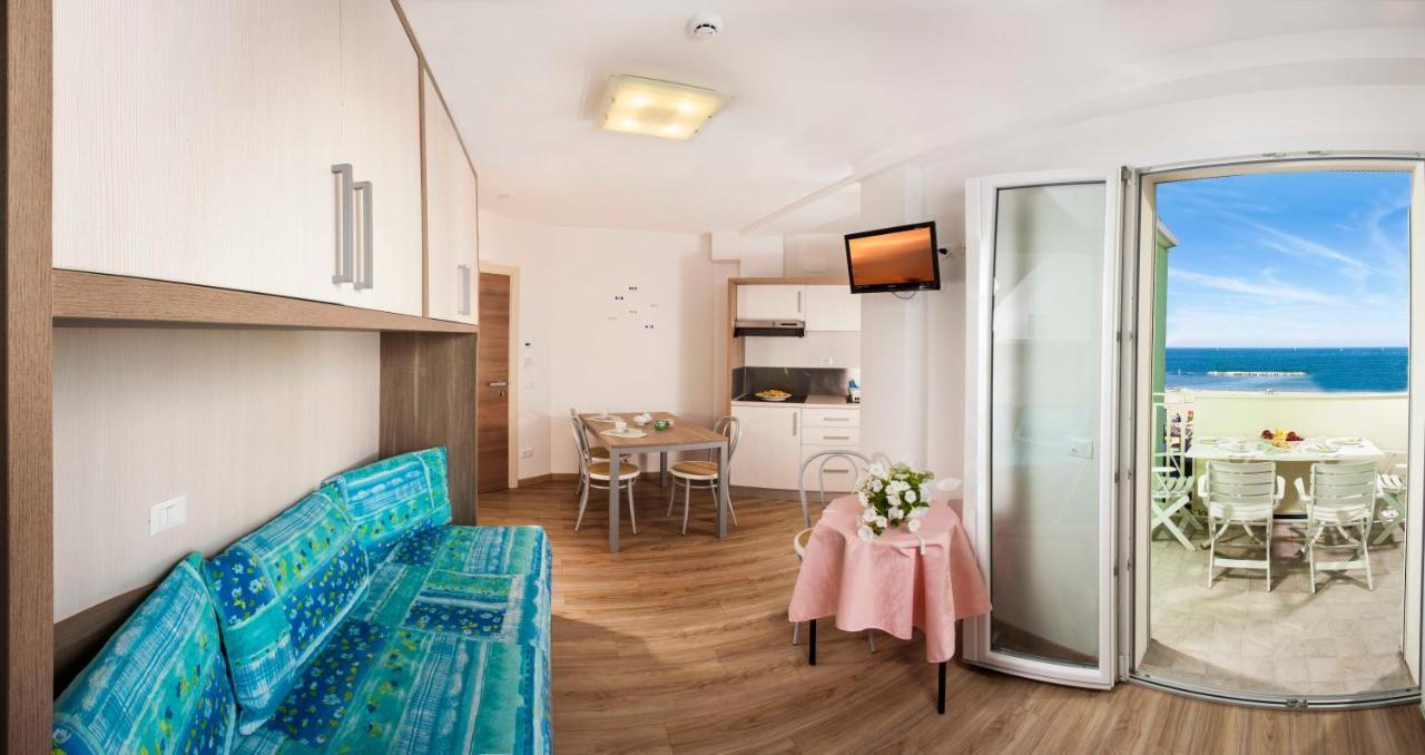Beach Residence Gabicce Mare Extérieur photo