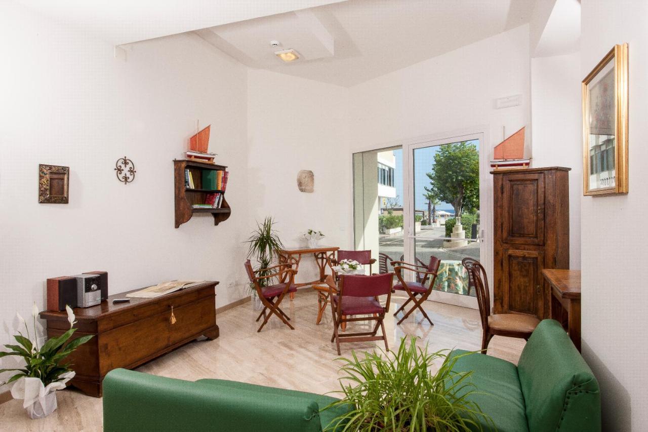 Beach Residence Gabicce Mare Extérieur photo