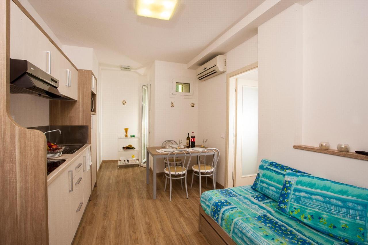 Beach Residence Gabicce Mare Extérieur photo